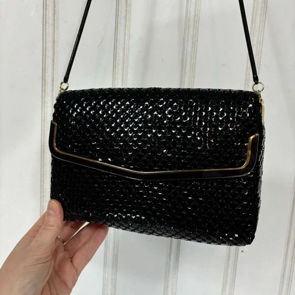 Vintage Metal Mesh Crossbody Bag Black Gold Trim Evening Clutch Glam Retro - Picture 4 of 12